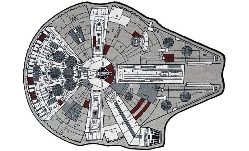 Illustration for article titled No Room Is Truly Decorated Without a Millennium Falcon Rug